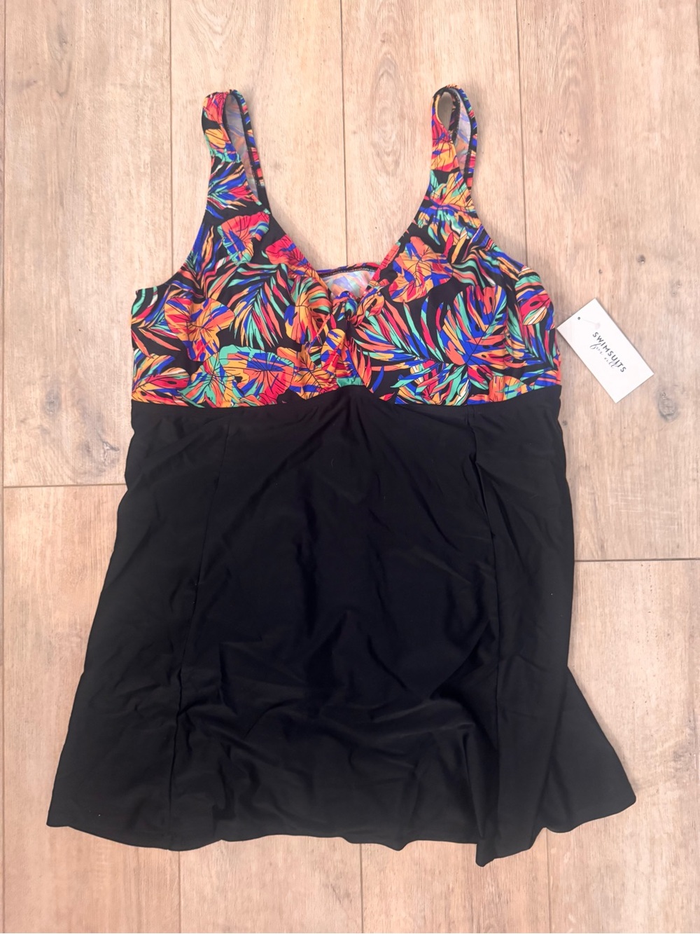 Swimsuits For All Black Swimdress with Multicolor Tropical Print Top